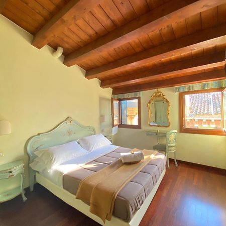 Casa Vacanze Angolo 'Sconto ヴェネツィア エクステリア 写真