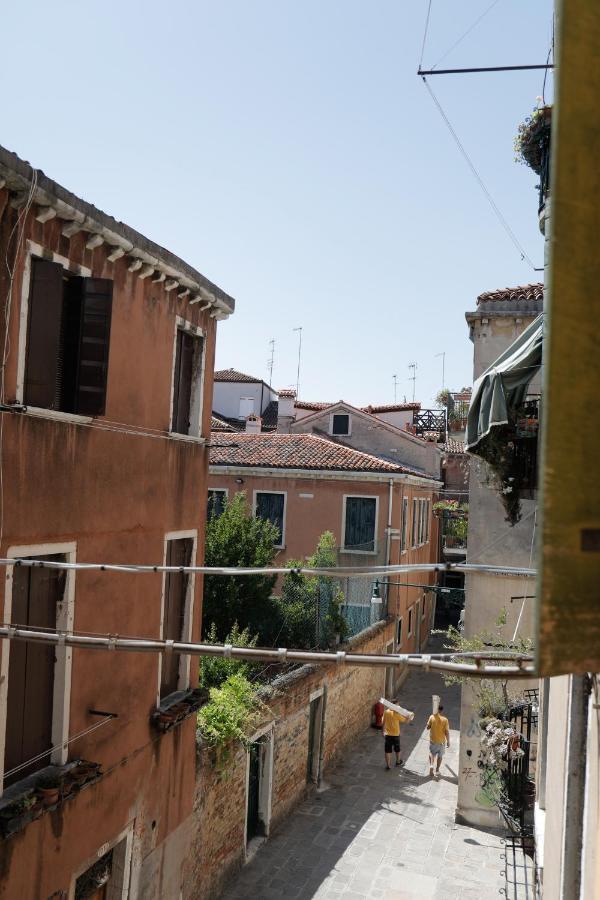 Casa Vacanze Angolo 'Sconto ヴェネツィア エクステリア 写真