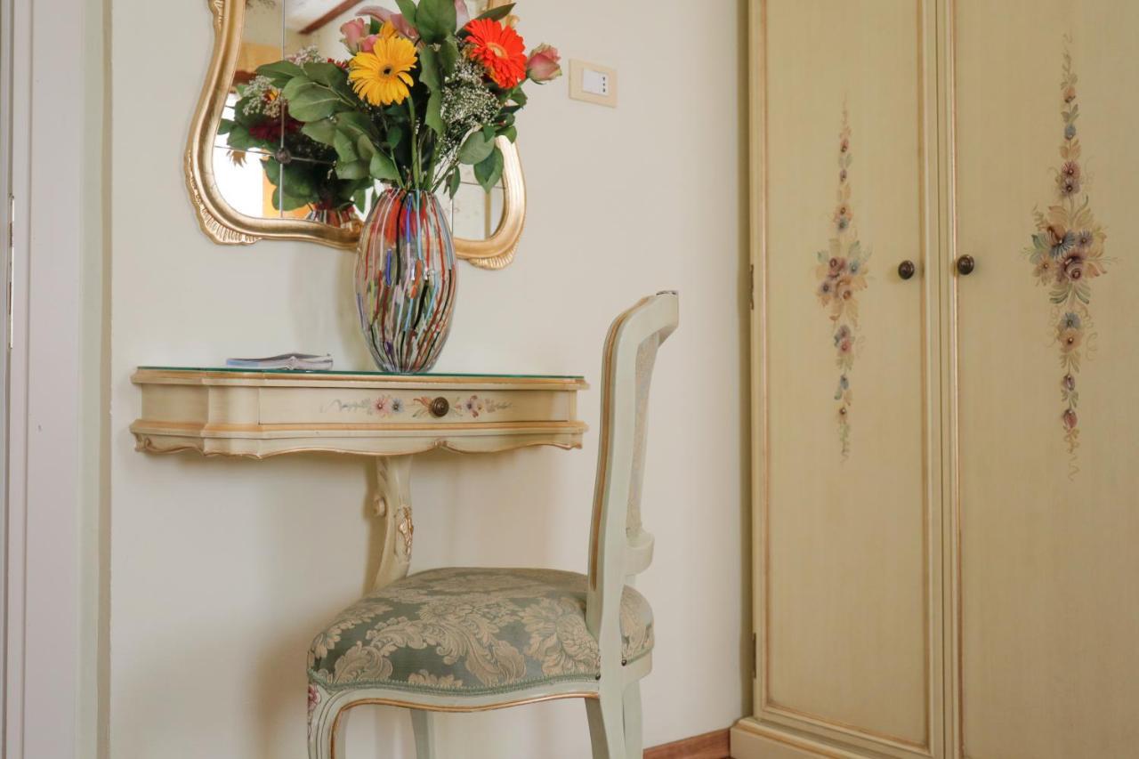 Casa Vacanze Angolo 'Sconto ヴェネツィア エクステリア 写真