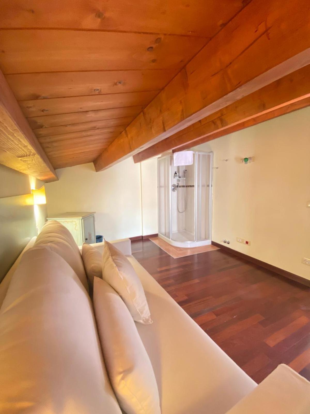 Casa Vacanze Angolo 'Sconto ヴェネツィア エクステリア 写真