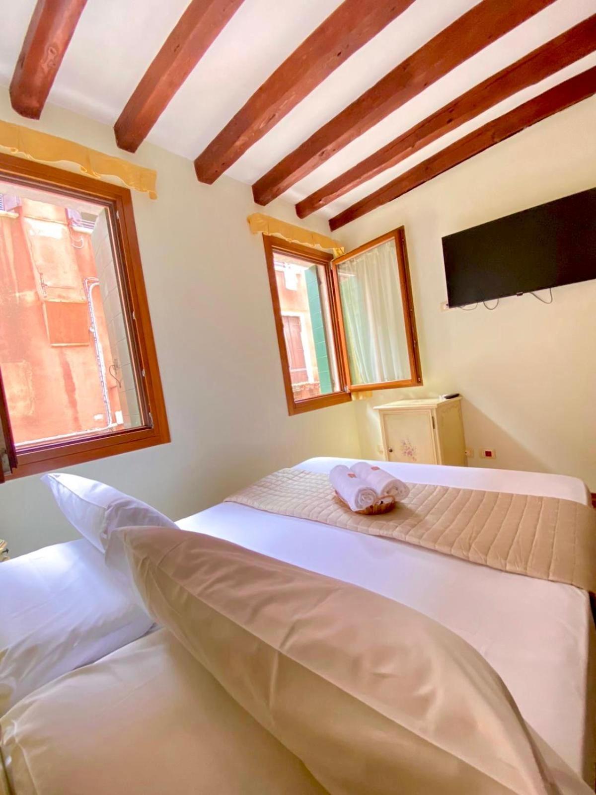 Casa Vacanze Angolo 'Sconto ヴェネツィア エクステリア 写真